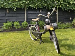 Mooie goed lopende Nederlandse Solex Oto met koppeling en snorkenteken!
